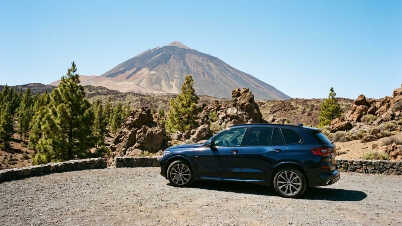 BMW X5 na Tenerife: recenzia jazdy po cestách a horách