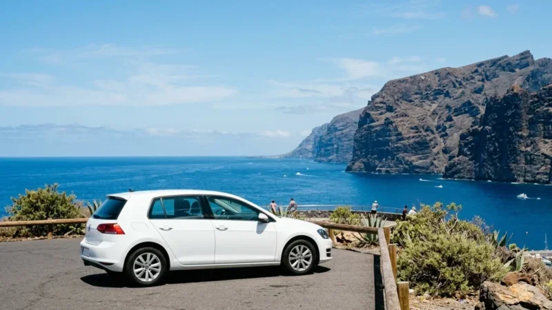 Lacné požičanie auta na Tenerife bez trikov pri pulte
