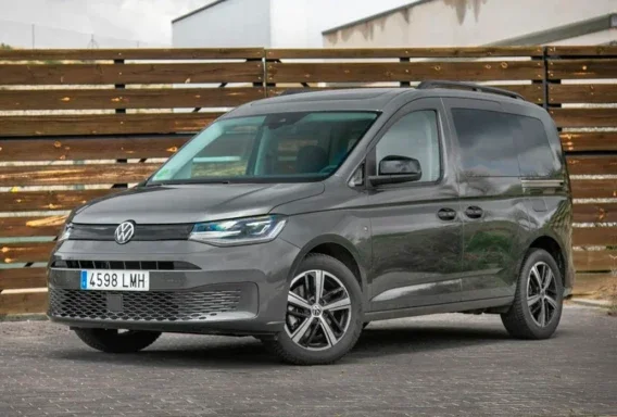 Volkswagen Caddy Maxi (Automat, 2.0 L, 7 miest)